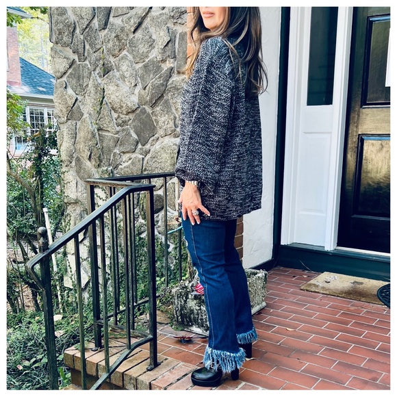 05 Black oversized Fabulous Peppered Boxy sweater - Picture 6 of 7